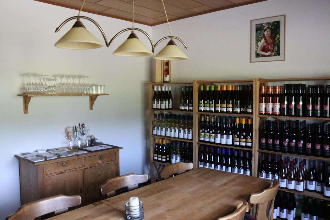 Weingut Und Gaestehaus Wolfgang Beth Kinheim Экстерьер фото